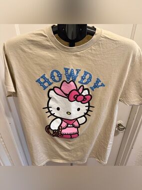 Sanrio Hello Kitty Cowgirl Graphic Tee - Pink & Cream